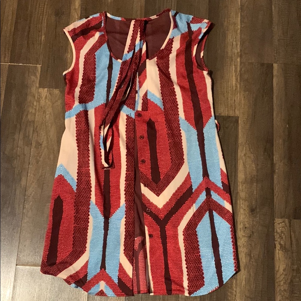Sleeveless Geometric Pattern Dress - Red and Blue